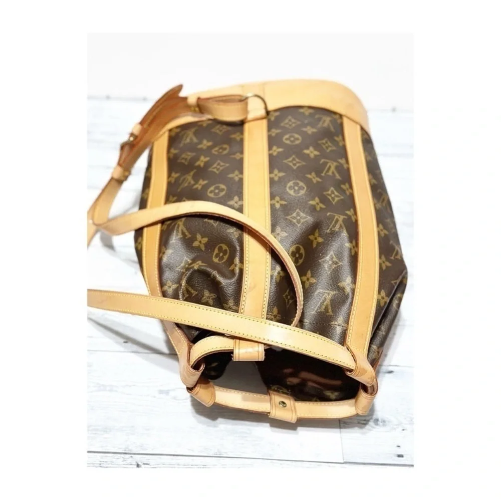 Louis Vuitton Vintage Monogram Randonnee GM
Shoulder Bag Purse - Picture 3 of 10